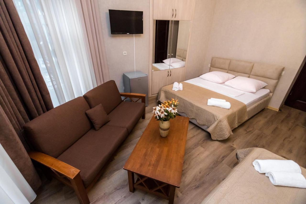 Star Hotel Tbilisi Ngoại thất bức ảnh